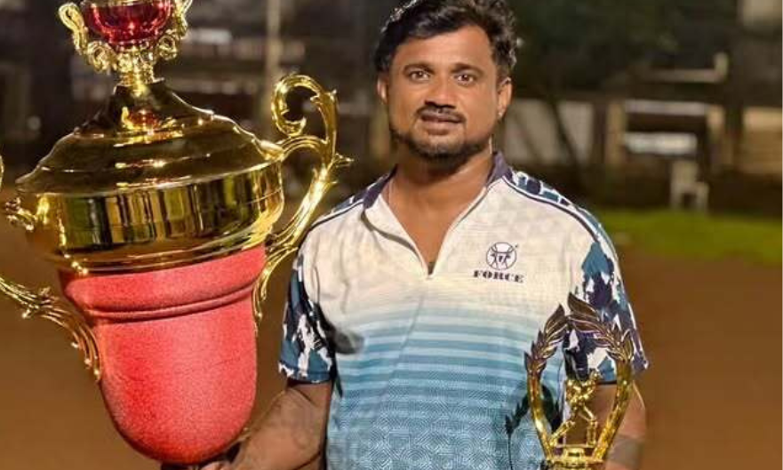 Omkar Desai ISPL Star Playing Tennis Cricket in Maharashtra Tournament